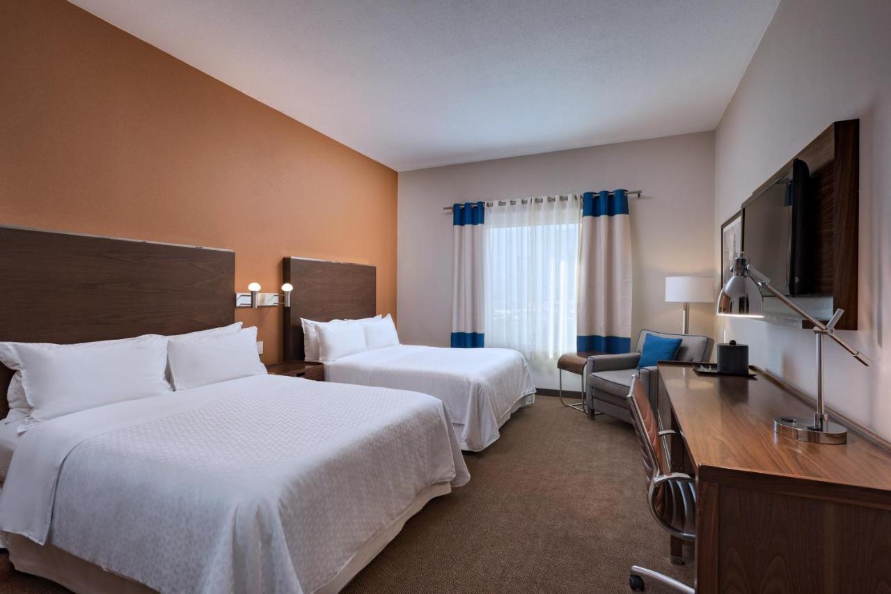 Four Points By Sheraton Galerias Monterrey Buitenkant foto
